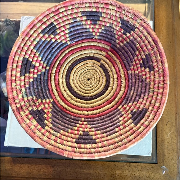 Handmade Other - Hand-woven basket/#NativeAmerican coiled  Navaho.12 in round|4 in height#decor